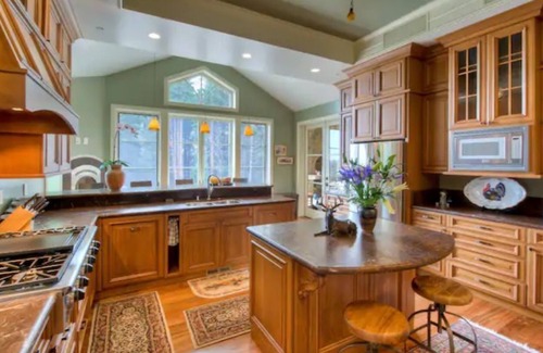 Cazadero Casa | Forest Villa With Breathtaking Views In Sonoma