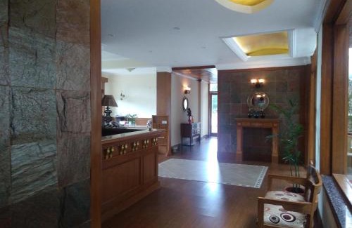 Kasauli Complejo | Forest Ville Hotel & Resort