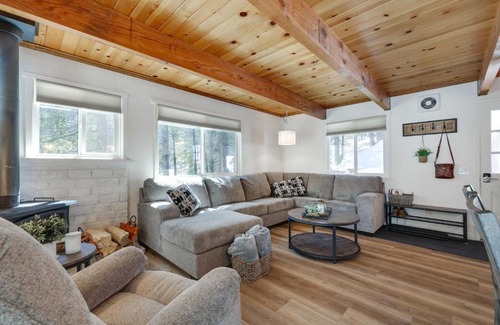 Cold Springs Casa | Forested Cold Springs Cabin with Wood-Burning Stove!