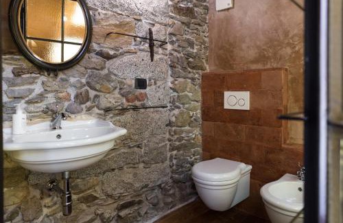 Cedegolo Cama Y Desayuno | Foresteria Antica Farmacia