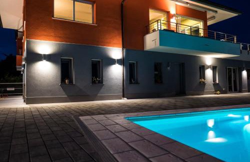 Dernice Casa | Foresteria La Merlina