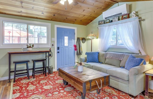 Hacienda Cabaña | Forestville Vacation Rental w/ Russian River Views