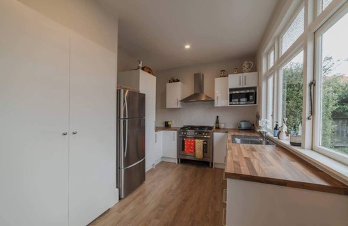 Saint Albans Casa | Forfar Dream Dwelling 3BR Home