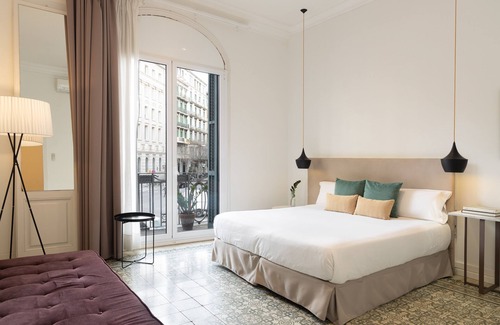 L'Antiga Esquerra de l'Eixample Casa | Forget Me Not Plus