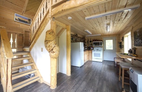 Sutton-Alpine Cabina | Forget Me Not Cabin