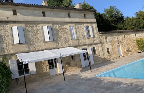 Bourg-sur-Gironde Casa | Former 17th-century winegrowing estate