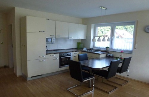 Gronau Apartamento | Former farmhouse child-friendly, 180 first floor barrier-free!