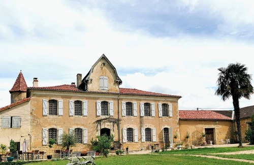 Eauze Casa | Former wine château in the Gascognechambre 4 / a total of 4 rooms for 2 people each