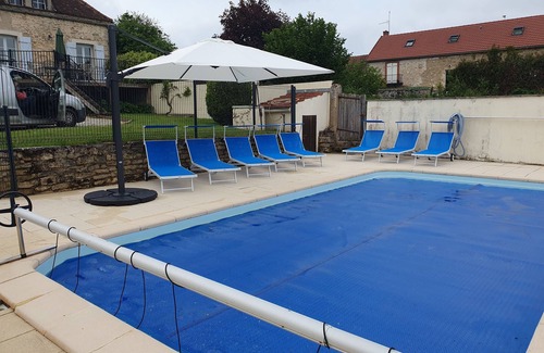 Lantilly Casa | Former wine merchant's house, swimming pool, lovely view