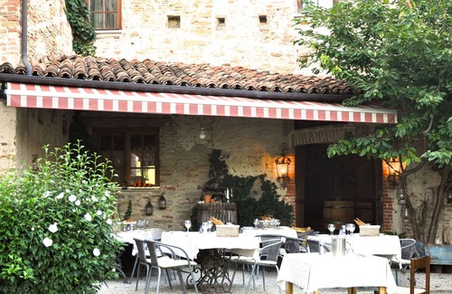 Bastia Mondovi Apartamento | Antigua bodega, apartamento BAROLO