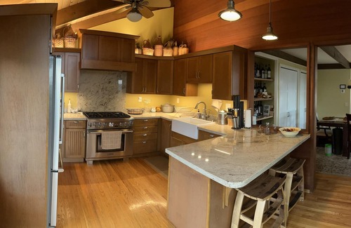 Napa County Casa | The Old Toll Road Inn (4 habitaciones / 4 baños)