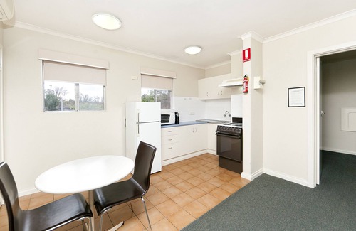 Forrest Hotel | Forrest Hotel and Apartments