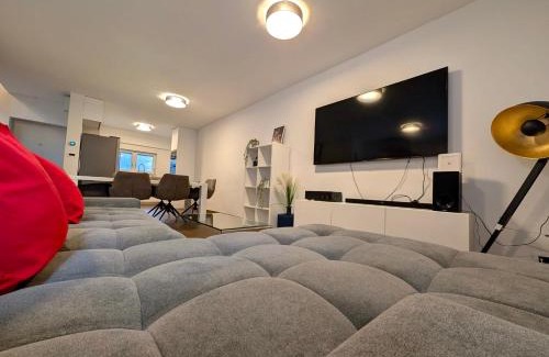 Zagreb Apartamento | Forrest-Hugging Townhouse with Private Garden