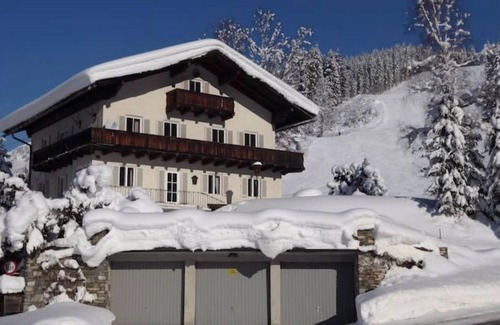 Filzmoos Chalet De Esquí | Forsthaus Neuberg; ski-in/ski-out