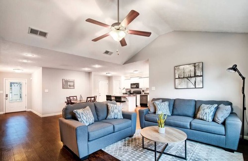 Oak Grove Casa | Retiro de Fort Campbell: 3 habitaciones, admite mascotas