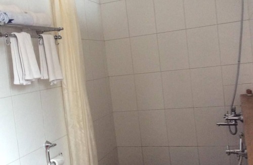 Fort Kochi Hotel | Fort House