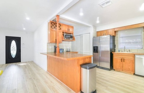 Central Corals Casa | Fort Lauderdale Pool House | Hidden Gem