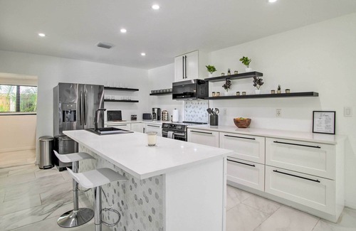 Coral Shores Casa | Fort Lauderdale Home Near Shops, Cafes, Beach