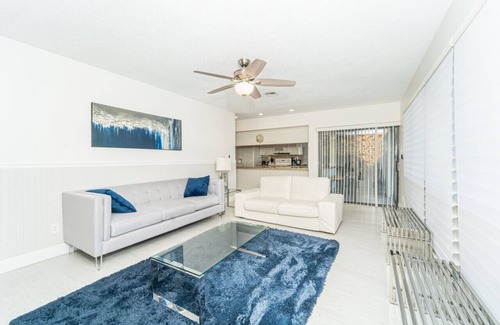 Bermuda Riviera Casa | Fort Lauderdale - Las Olas · Waterfront Spacious Gem-Walk To Beach - Water Toys