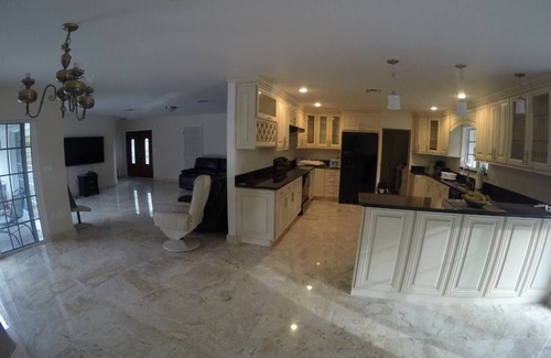 Coral Ridge Isles Casa | Fort Lauderdale Waterfront Villa