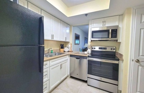 Birch Park Finger Streets Complejo | Fort Lauderdale Beach Resort 1 Bedroom Suite; RATES ARE NEGOTIABLE!!!