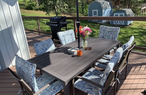 Friendsville Casa | Fort Loudoun Lakeside Getaway!