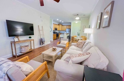 Fort Mill Condominio | Fort Mill - 14 day furnished stay or longer!