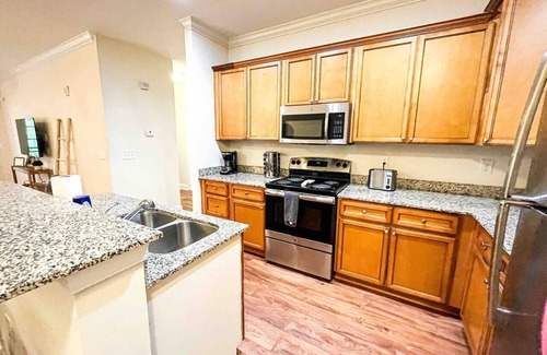 Fort Mill Condominio | Fort Mill - 14 day furnished stay or longer!