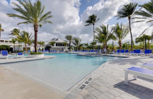 Fort Pierce Apartamento | Fort Pierce Condo with Screened Porch Walk to Beach