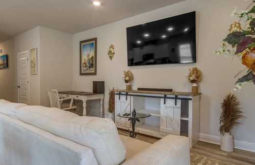 Wright Casa | Fort Walton Beach Vacation Rental ~ 8 Mi to Beach