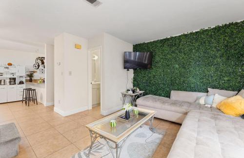 Fort Walton Beach Casa | Fort WB Haven with BBQ 15 Mins to Beach
