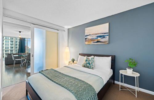 Bathurst Quay Apartamento | Fort York Escape For Families w Free Parking