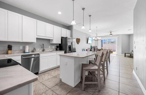 Indian Harbour Beach Casa | Fortebello Beachside 170 With PRIVATE POOL