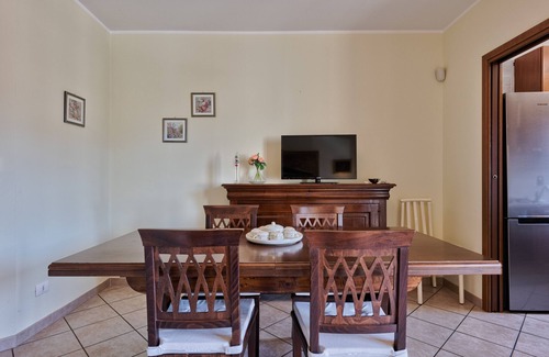 Vittoria Apartamento | Fortino Roomy Apartment