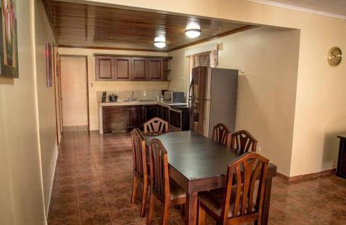 Barrio Pilo Casa | FORTUNA FLAT #1 BEST VALUE & Cozy