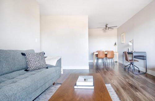 Foster City Apartamento | Foster City 2BR w Gym Pool WD nr highways SFO-585