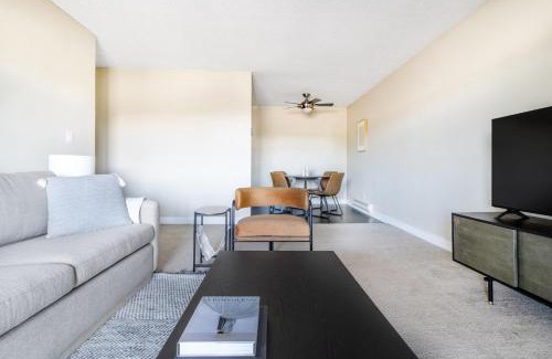Foster City Apartamento | Foster City 2BR w Gym Pool WD nr highways SFO-566
