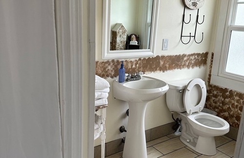 Sweet Home Casa | Foster Lake Inn