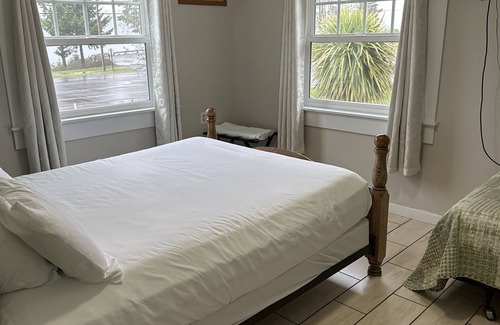 Sweet Home Casa | Foster Lake Inn