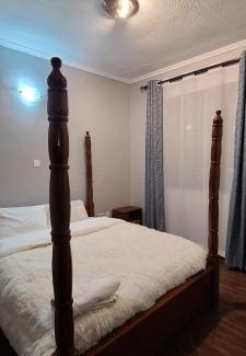 Eldoret Apartamento | Fount Valley Homes