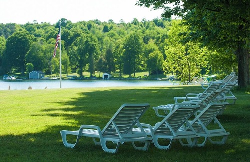 Lake Leelanau Complejo | Fountain Point - Hotel Room 1