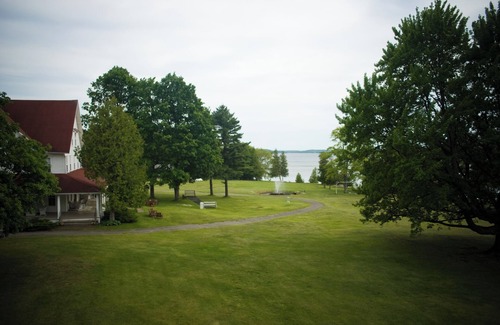 Lake Leelanau Complejo | Fountain Point - Hotel Room 1