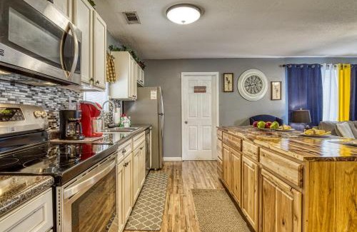 Sevierville Casa | Four Bearoom Cottage