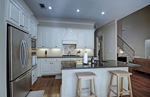 Tougaloo Casa | Four Bed Home Getaway with Media Room