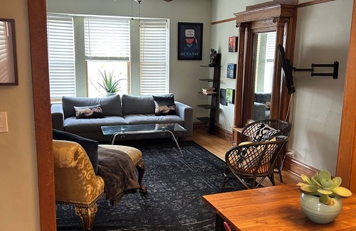 Boystown Apartamento | Four bedroom - 2 bathroom apartment