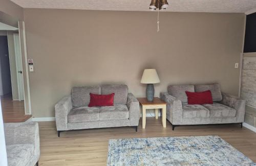 Sterling Heights Villa | Four Bedroom Family and friends cozy home