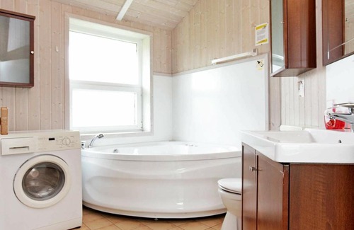 Norderteil Casa | Four-Bedroom Holiday home in Otterndorf 5