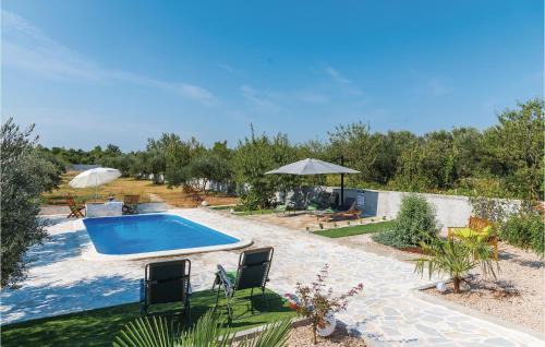 Skradin Casa | Four-Bedroom Holiday Home In Skradin-Dubavice