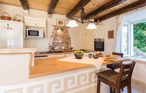 Podobuce Casa | Four-Bedroom Holiday Home In Orebic