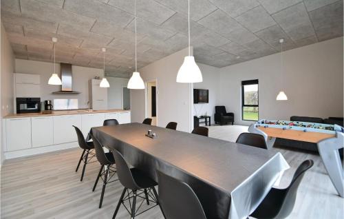 Saksild Strand Casa | Four-Bedroom Holiday Home In Odder